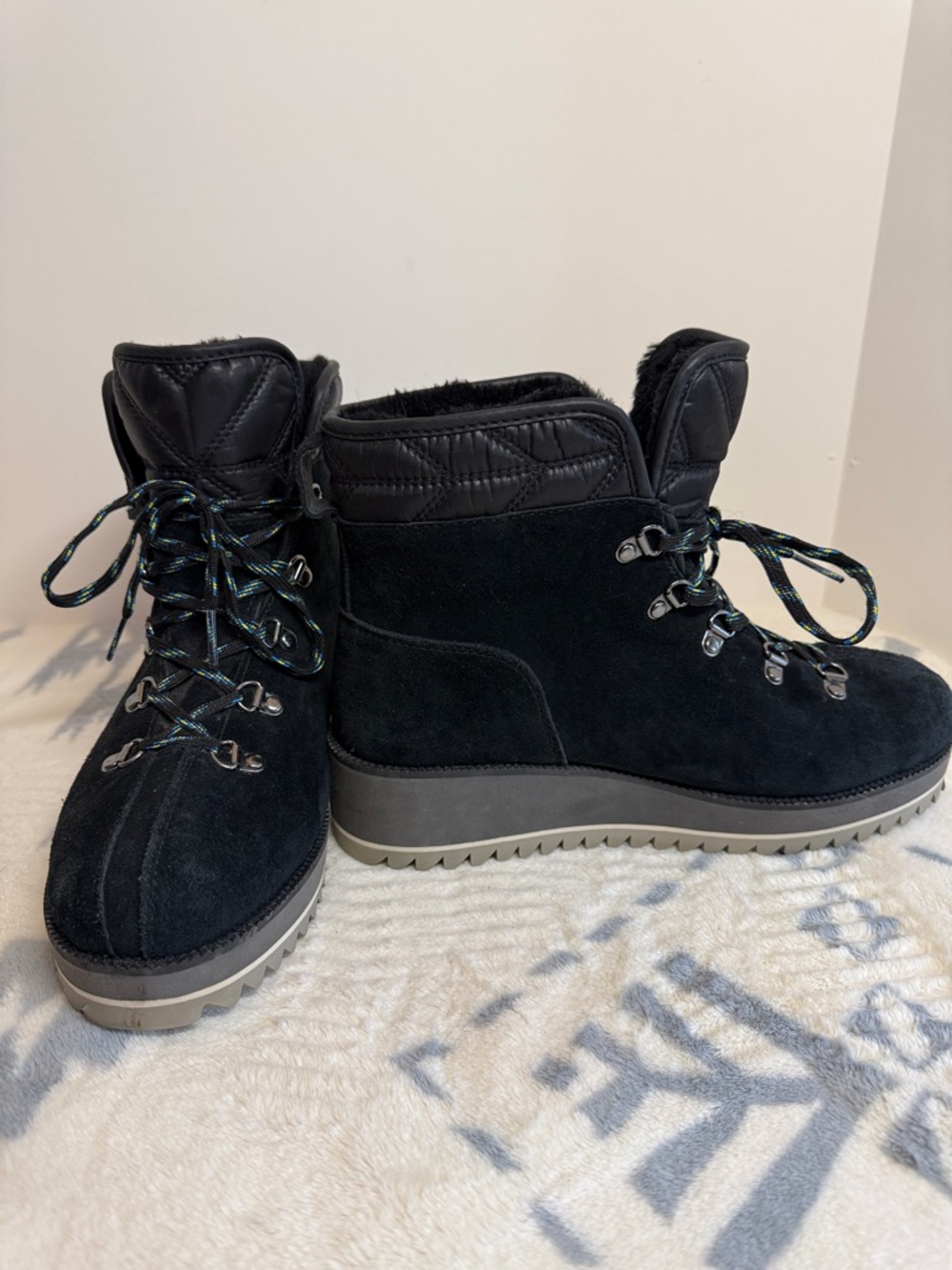UGG Black Suede Lace-Up Winter Boots SZ 8